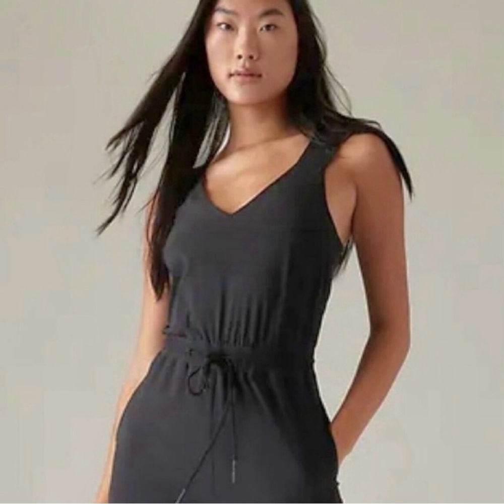 Athleta ✨Women’s Savannah Strap Mini Athletic Tie Waist Dress Black Small NWOT